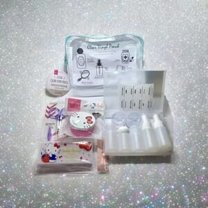 Sanrio Hello Kitty Travel Toiletry Set / Car Safety Prep Kit - Mint Green